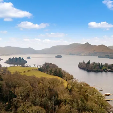 Newlands House - Quiet Retreat With Stunning Fell Views, Walk To Town بيت للعطل *